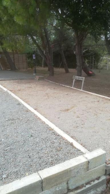 Gite Aux Aspres Logement De 65M² Fontcouverte  Extérieur photo