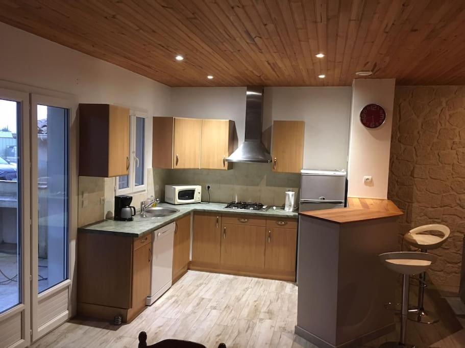 Gite Aux Aspres Logement De 65M² Fontcouverte  Extérieur photo
